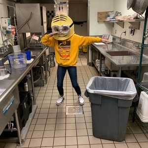 Meet your Posher, Alyson